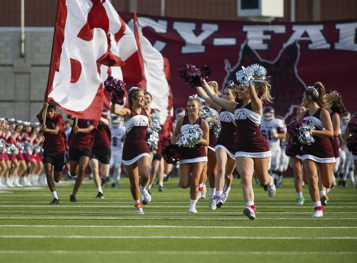 This Week in TXHSFB: Cy-Fair's big retirement; Pflugerville Weiss opens along with Crawford; Gilmer promotes from within