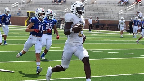 Arkansas Commit Ahkhari Johnson is Pleasant Grove's Gamechanger