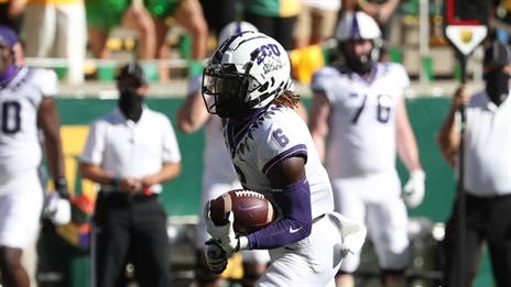 53 Texans named to Earl Campbell Award Watch List