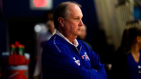 Houston Christian not renewing Ron Cottrell's contract after 33 years