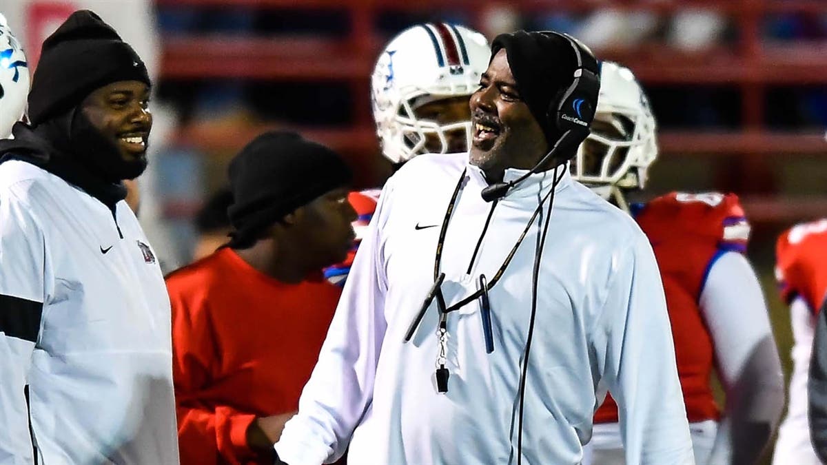 This Week in TXHSFB: Duncanville probation, DFW shakeups at Lovejoy, Red Oak, Burleson and Keller Fossil Ridge, Plainview makes the call and Cuero lands a big name