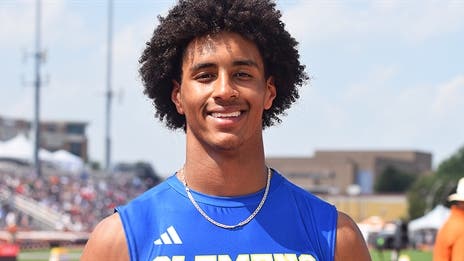 Inside the Recruiting Whirlwind of Schertz Clemens DB Paul Mencke Jr.