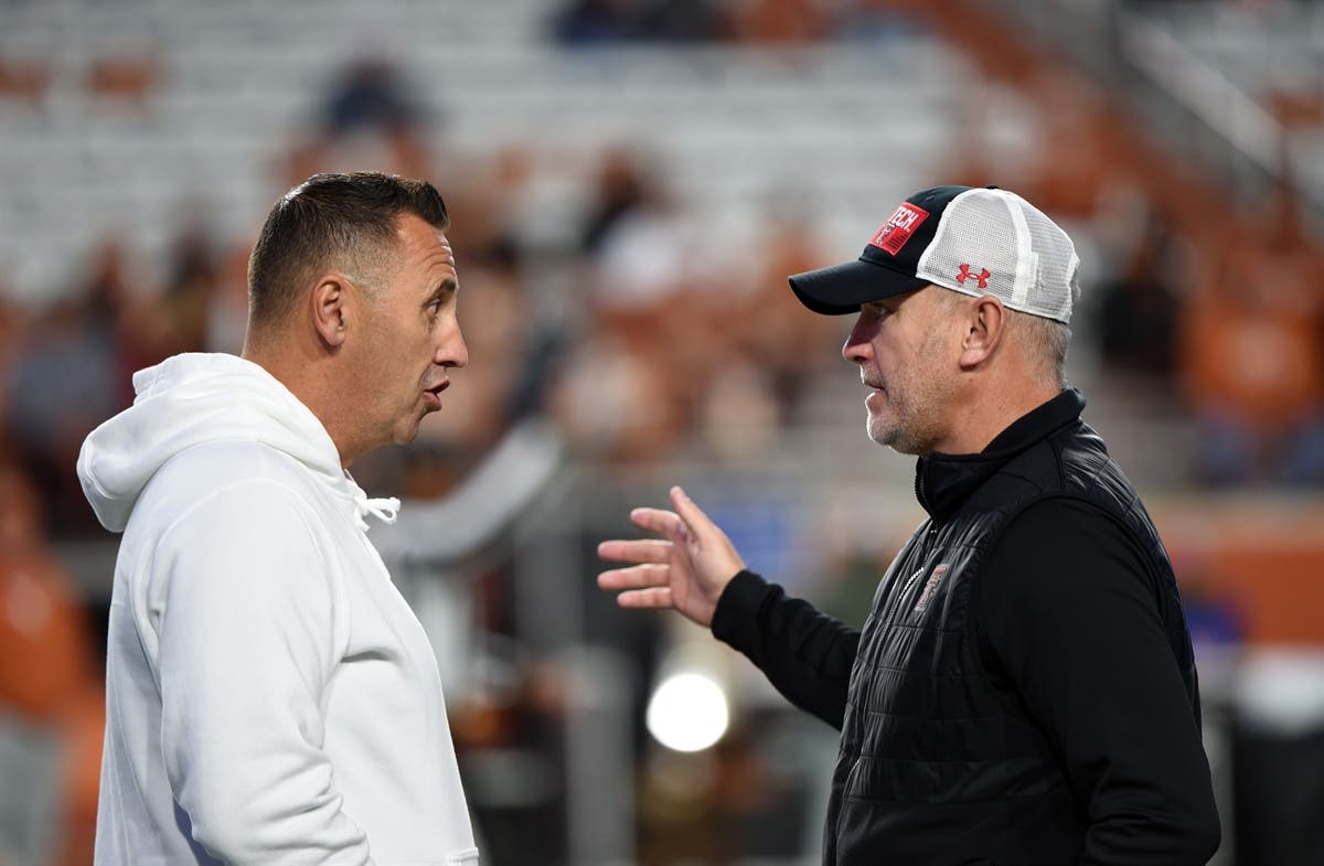 The CEO vs. The Play-Caller: Head Coaches Navigate College Football's New Reality
