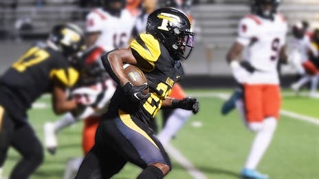 Forney's 10 Offer Phenom RB Javian Osborne Shines in Playoff Win