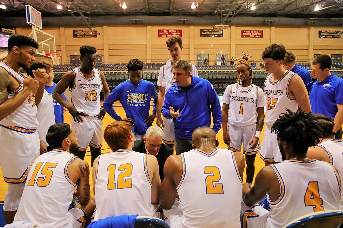 Son of legendary coach promoted to head coach at St. Mary’s