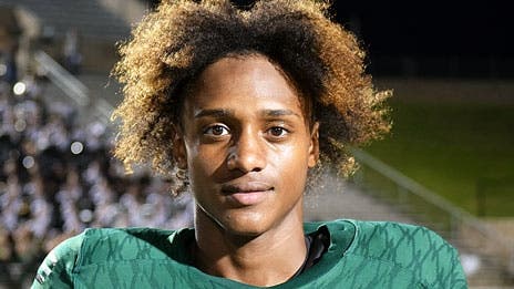 Poteet CB Dorian Morris Commits to UNT, Helps in Big Win