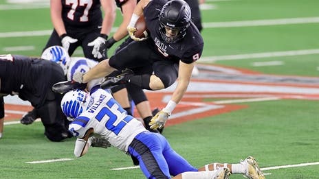 Year removed from injury, Byce makes 4 TD statement in title game