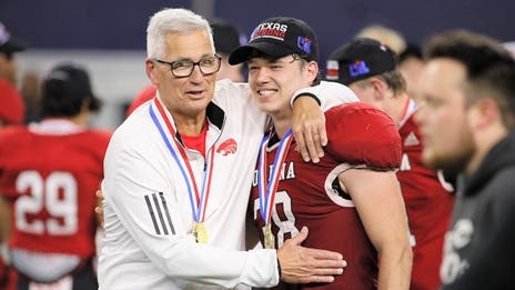 Lorena coach Ray Biles to retire after three decades with Leopards