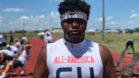 Freak athlete Gray more than a lineman; deep dives into his recruiting