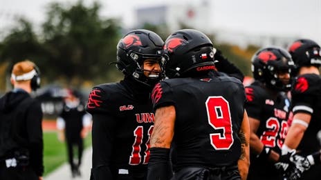 Defense leads UIW to FCS playoff victory over Villanova