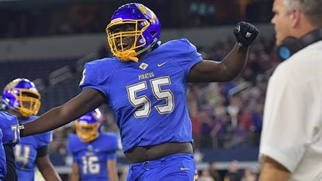 Waco La Vega 35, Liberty Hill 21: 2018 4A DI Texas  high school football championship recap