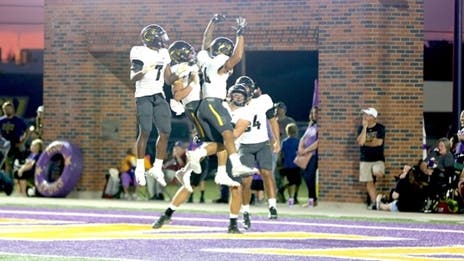 Small College Recap: Texas Lutheran pulls off massive upset