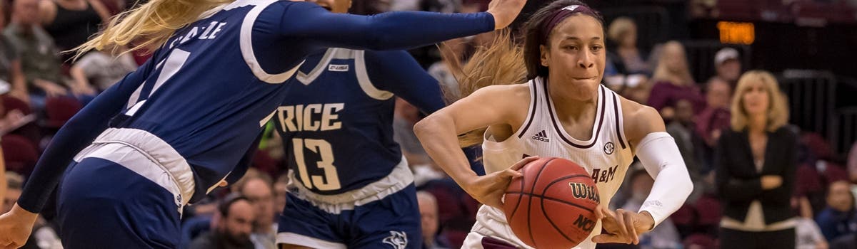 WBB NCAA Sweet 16: Chennedy Carter's superhuman effort not enough