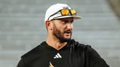 Sources: Texas State transfer quarterback Jayden de Laura no longer with team