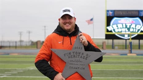 Kris McCullough to be named UTPB head football coach