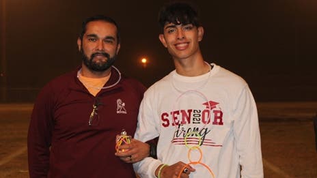 Former Bovina star overcomes tragic loss of mother, gets adopted by his principal