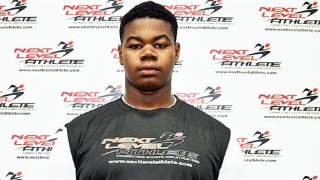 This Week in Recruiting: Barbers Hill OT decommits from Big Ten school; Eastland QB commits to Texas Tech