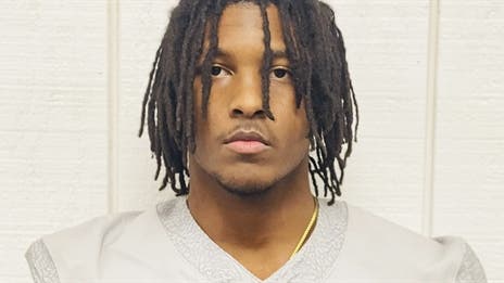 DCTF Four-Star LB Derion Gullette Commits to Texas