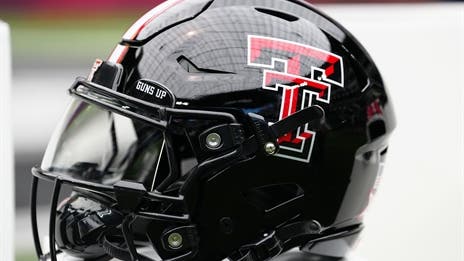 Texas Tech to fire defensive coordinator Tim DeRuyter