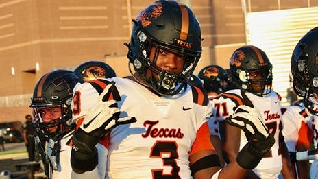 Texas Four-Star Commit Derrick Brown a Key On and Off the Field