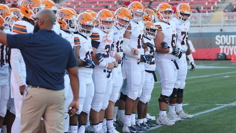 UTEP way-too-early 2020 season prediction: Things trending in right direction for Miners?