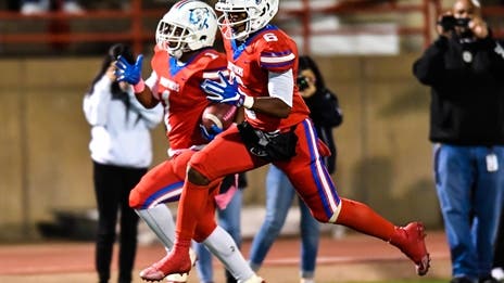 Texas powerhouse to host IMG Academy at Globe Life Park
