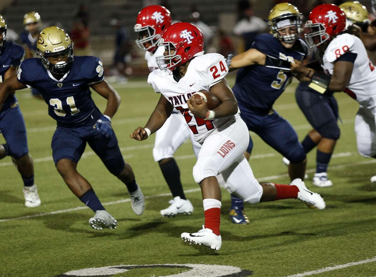 This Week in TXHSFB: A name to know for Rockwall opening; Alief Taylor and Corpus Christi King make hires; Port Isabel opens up