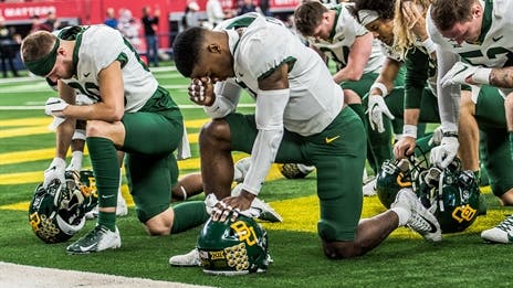College Football Watching Guide: Baylor at Texas and Cincy at SMU highlight this week