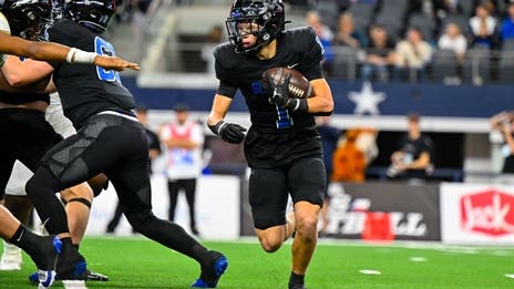 BIG play, after BIG play, after BIG play key Gunter Three-Peat