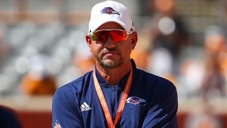 Report: UTSA head coach Jeff Traylor interviews for Texas A&M vacancy