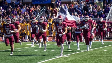 Non-FBS GOTW: Former Graham QB leads Trinity against St. John’s (Minn.)