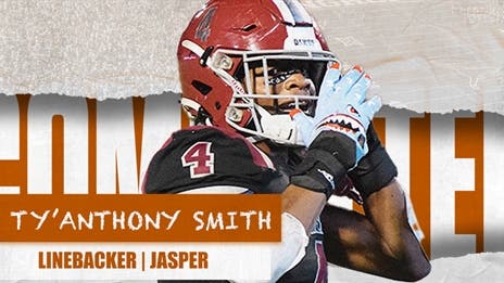 Signing Day Shocker: No. 1 ILB Ty'Anthony Smith Flips to Texas