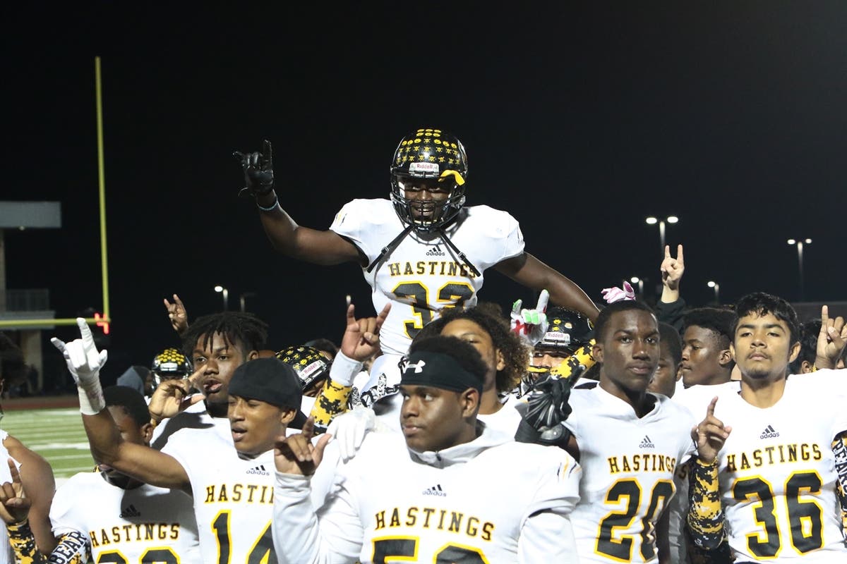 This Week in TXHSFB: Keller Timber Creek and Katy Mayde Creek hires; Plainview has finalists; Mexia ramps up interviews, Beaumont United nearing decision