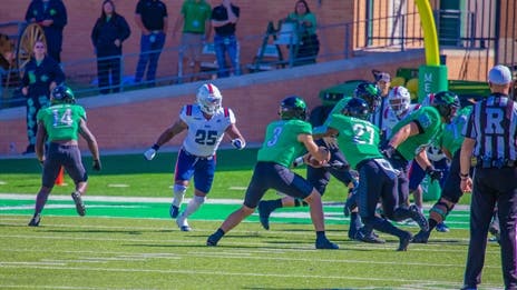 North Texas names starting quarterback