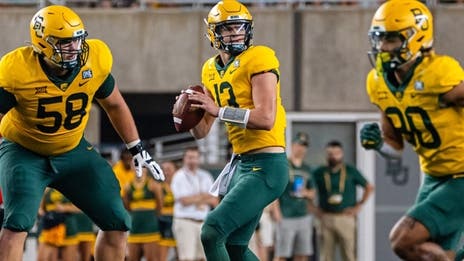 Baylor lets upset opportunity slip away, falls to 0–2 on season