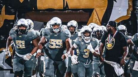 South Oak Cliff silences Emerson to keep Three Peat hopes alive