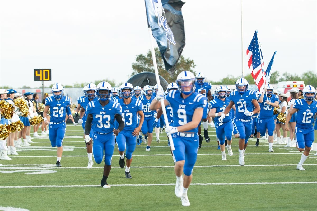 This Week in TXHSFB: Belton Makes 2 Hires, Tyler Lee zeroes in, Edna hires Manor head coach and Grand Saline gets a state title winning HC