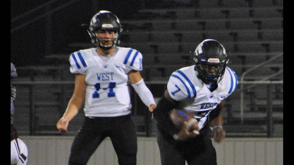 Stepp's 10 Thoughts from Week 10 of the TXHSFB Season: Head Coaching Milestones; Fort Worth North Side and Greenville Break Long Playoff Droughts