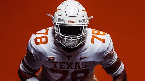 Texas Lands Massive Commitment from DCTF Five-Star OT Kelvin Banks Jr