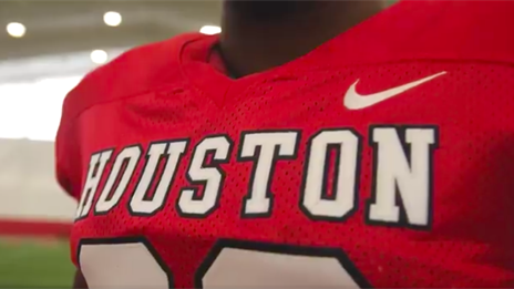 Houston football to wear special throwback unis for Homecoming