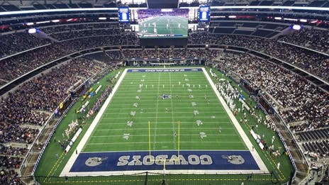 South Dallas Stand Up! SOC controls Liberty Hill's Slot-T to win 5A DII title