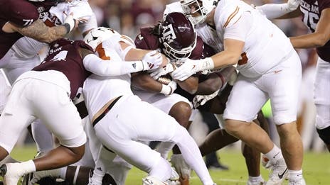 Texas defense exposes Aggie flaws in reunion for Longhorns, Texas A&M