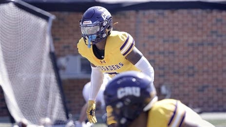 UMHB, UIW fall in NCAA quarterfinals