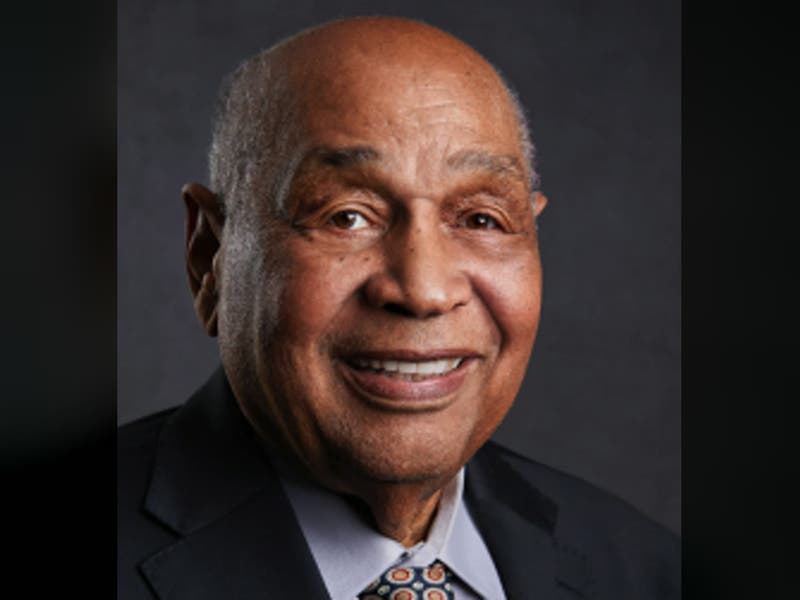 Robert Lee Brown