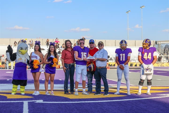 The Call of Carbajal: How a One-Armed LB Continues to Inspire Pecos fans