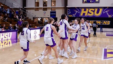 Hardin-Simmons exorcises demons in win over Trinity