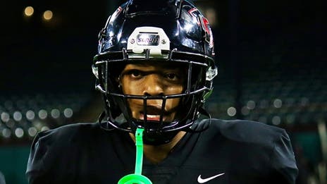 2022 RB Ollie Gordon Blowing Up After Monster Performance in Win Over Allen