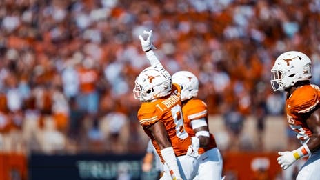 Texas loses starting cornerback to the transfer portal