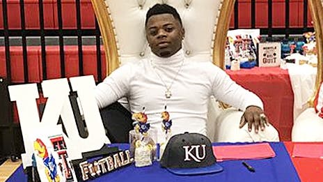 Photos from Around TXHSFB on National Signing Day 2019