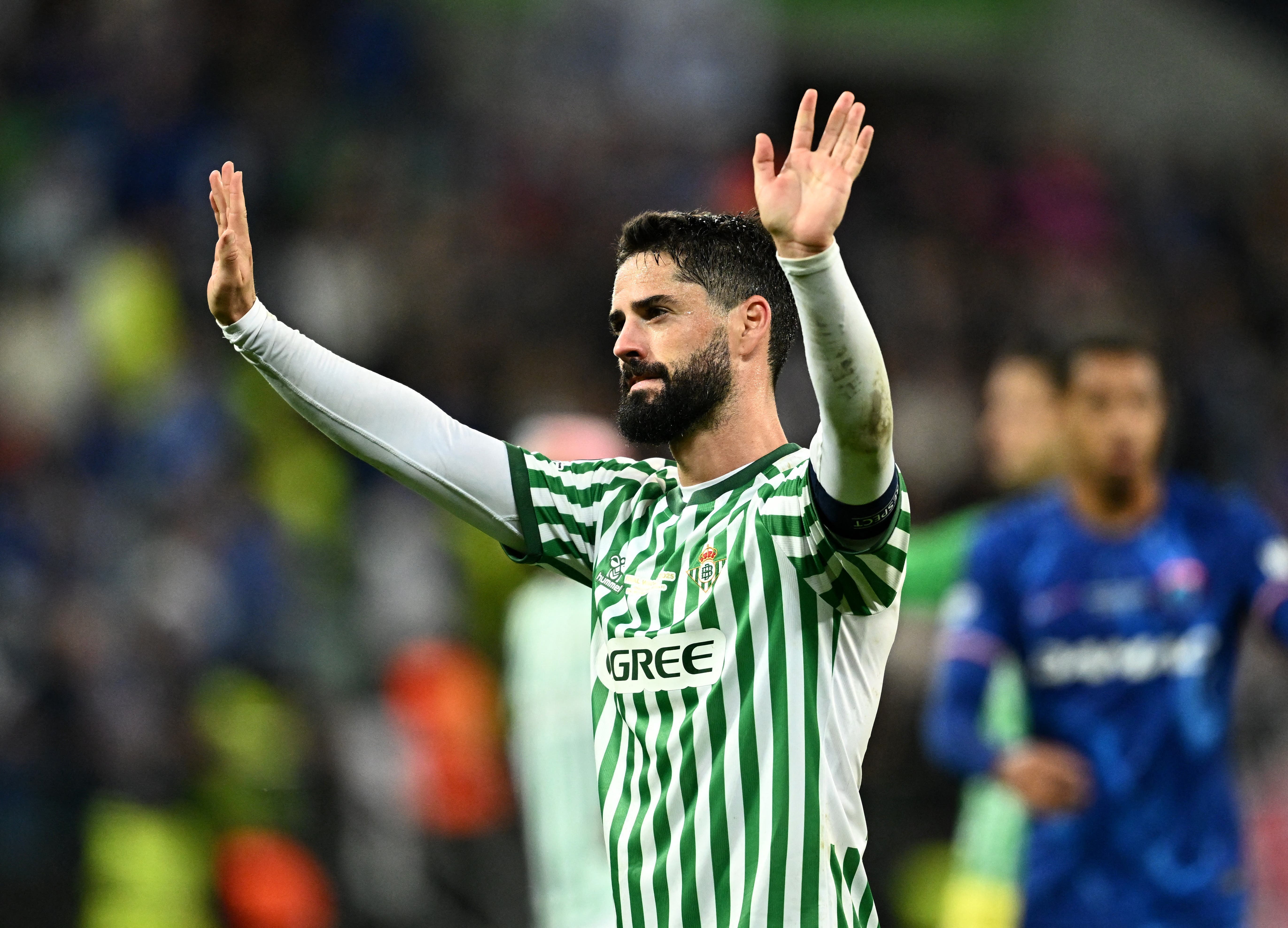 Soccer Football - Conference League - Final - Real Betis v Chelsea - Wroclaw Stadium, Wroclaw, Poland - May 28, 2025 Real Betis' Isco acknowledges fans after the match REUTERS/Dylan Martinez